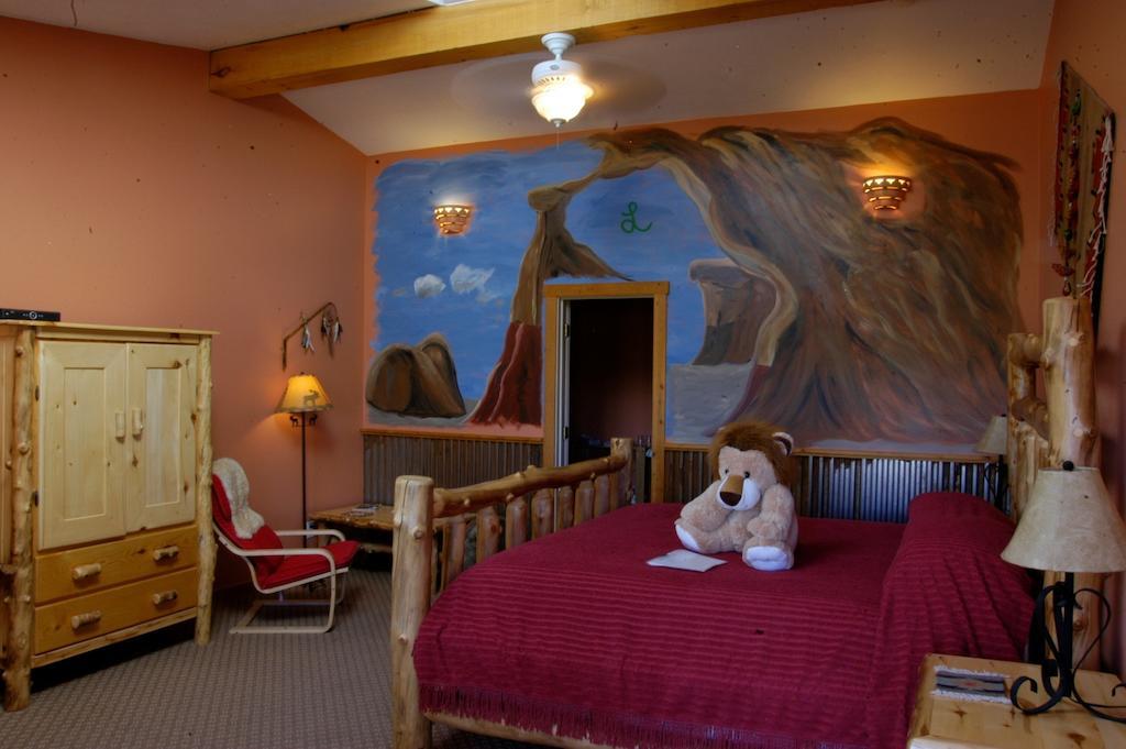 The Inn Of Escalante (Adults Only) الغرفة الصورة